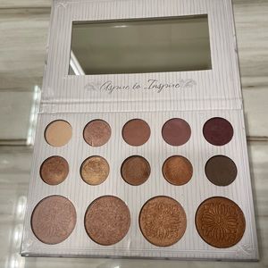 BH Cosmetics - Carli Bybel
